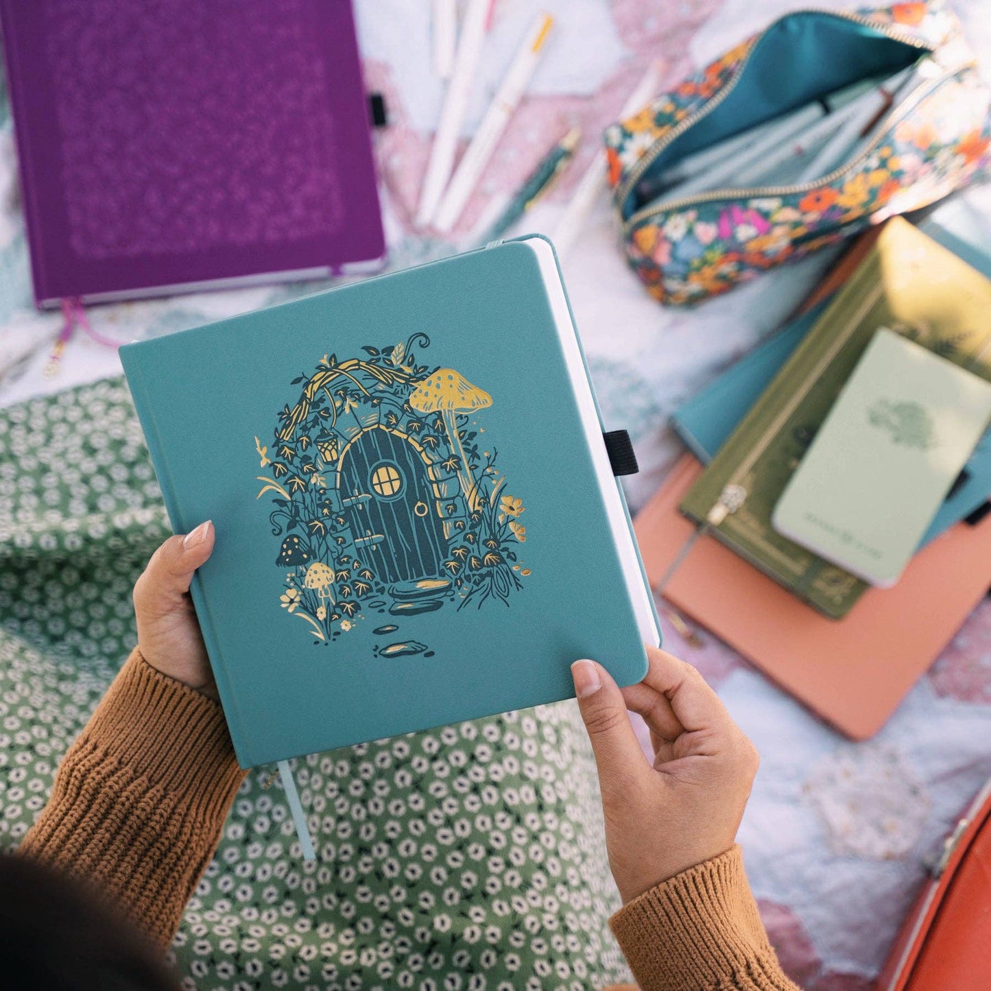 Archer & Olive Fairy House | Notebook: Dot Grid / 8x8: 160 Pages