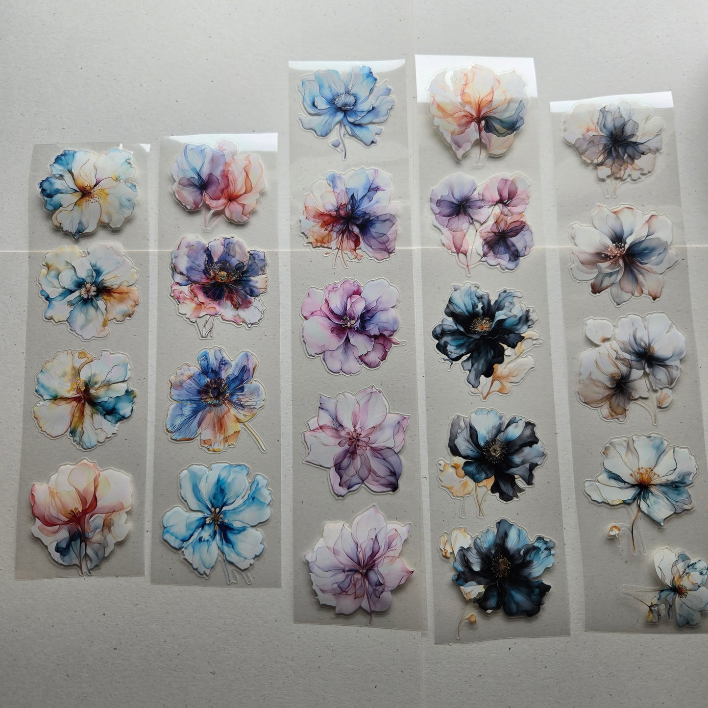 London Gifties Cool Wispy Ink Flowers 6cm kiss cut PET tape