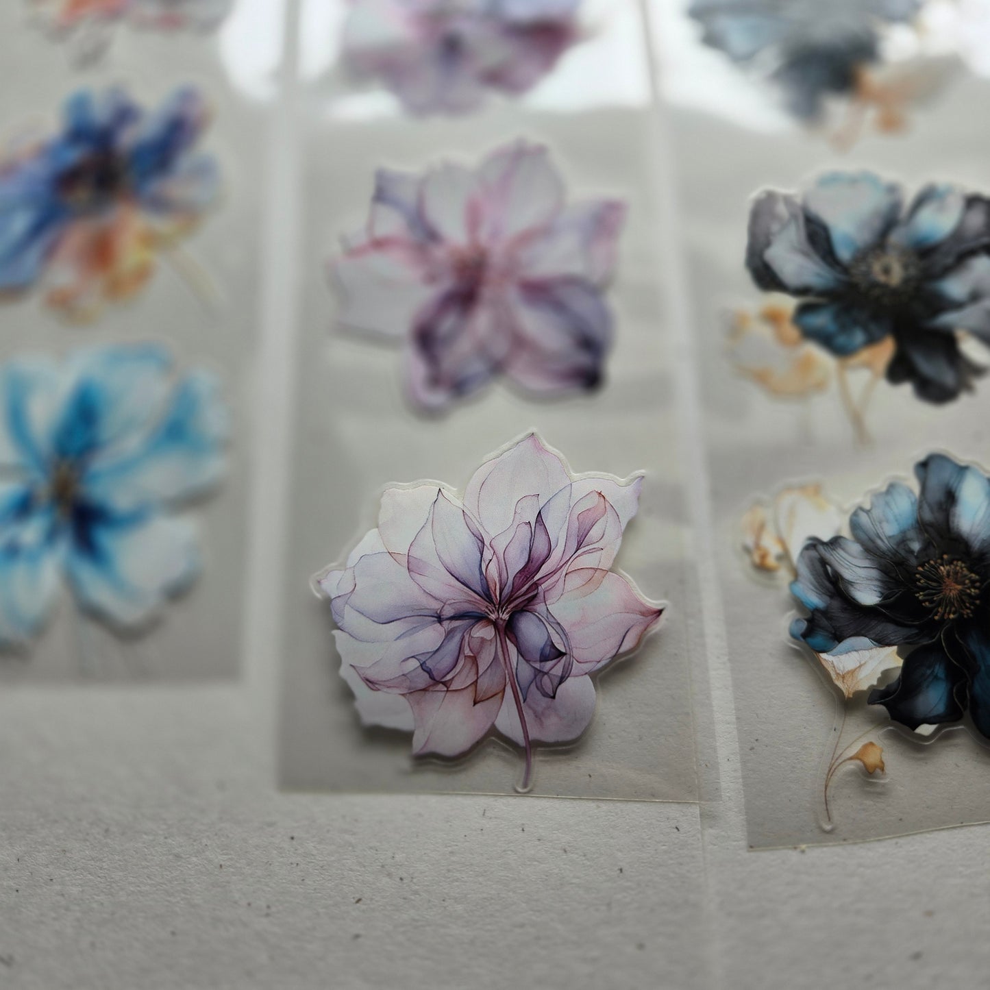 London Gifties Cool Wispy Ink Flowers 6cm kiss cut PET tape
