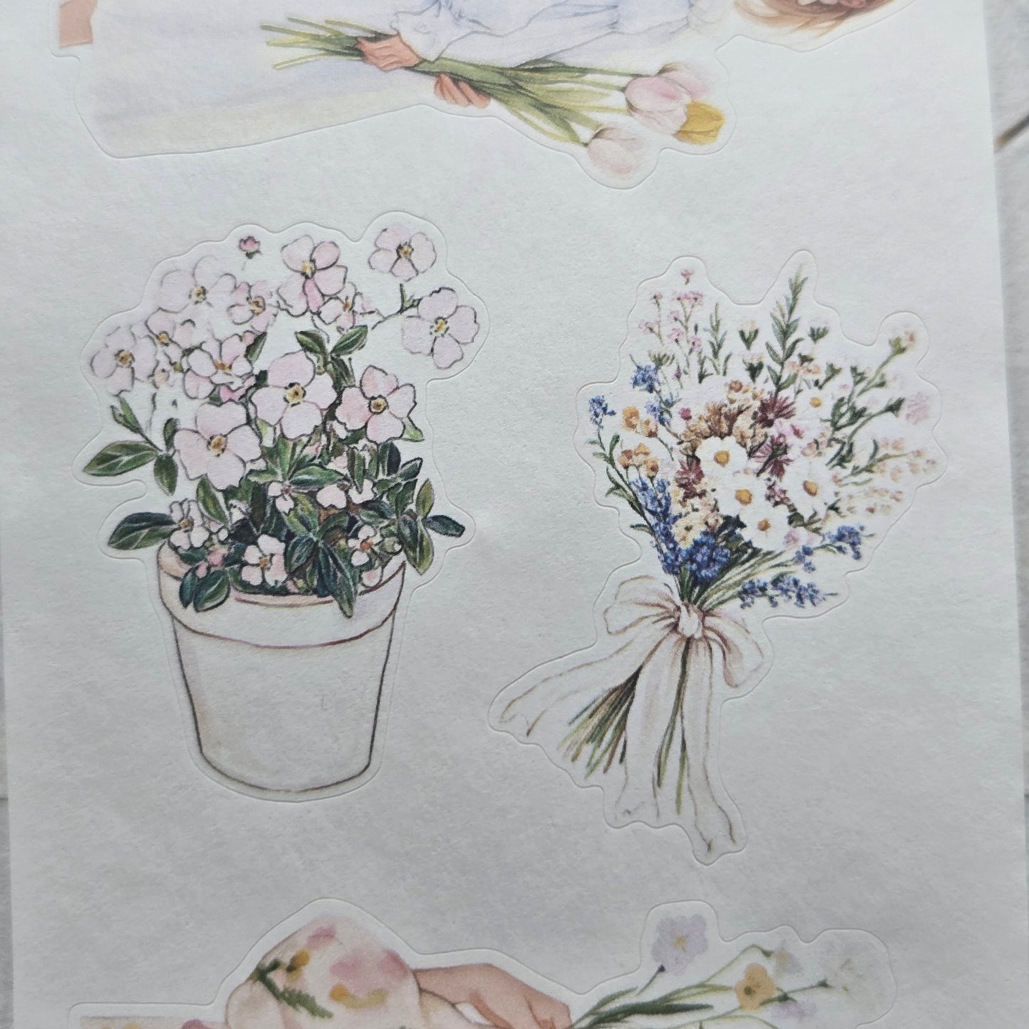 London Gifties Floral Notes of Lifestyle kiss-cut raised 3D gloss 7cm wide