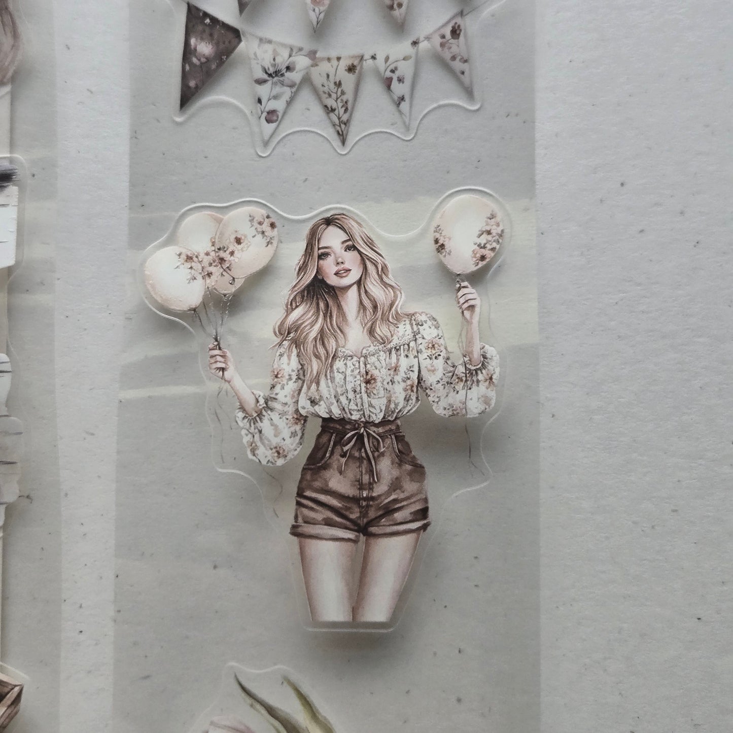 London Gifties Gentle Beige Early Florals 6cm kiss cut PET tape