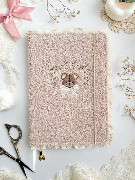 Leela B5 teddy bear notebook (dot grid))
