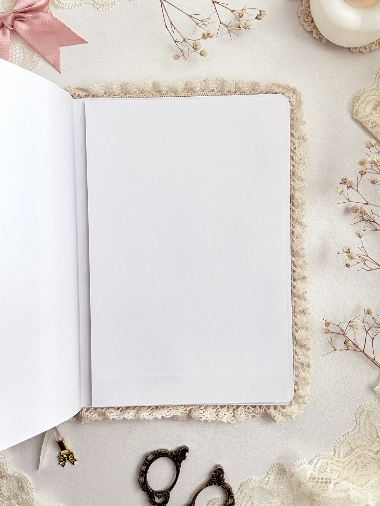 Leela A5 teddy bear notebook (dot grid)