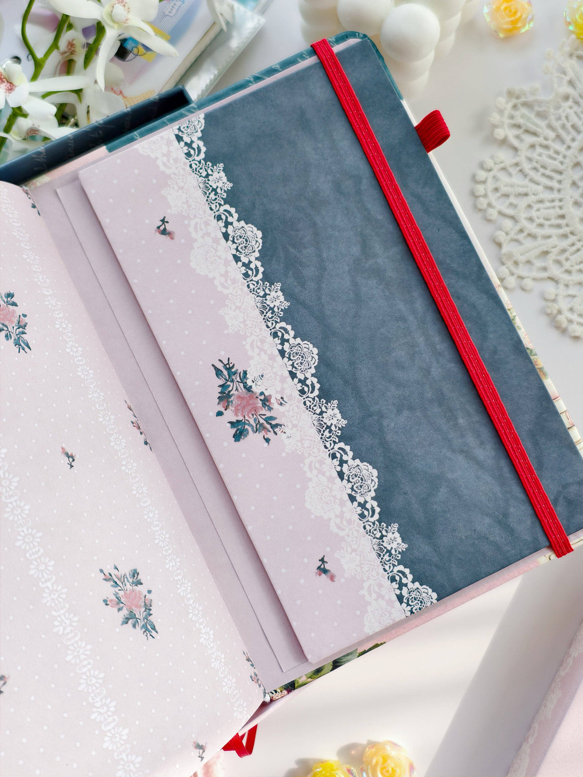 Romantic All Booked Up Reading Journal | A5 | 120 gsm