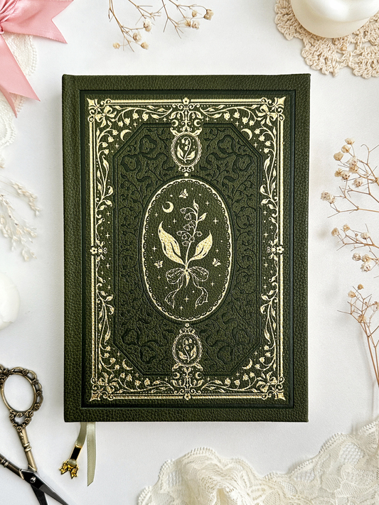 Leela B5 lily of the valley spell book (dotted)